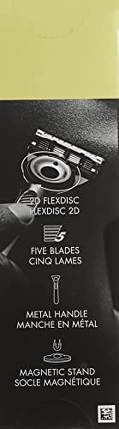 Gillette Labs Mens Razor with Exfoliating Bar, Shaving Kit for Men, Includes 1 Handle, 2 Razor Blade Refills, 1 Premium Magnetic Stand