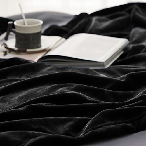 Bedsure Fleece Throw Blanket - Ultra Soft Warm Lightweight Bed & Couch Cover