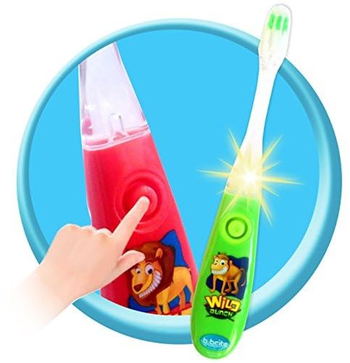 Lily's Home Kids Toothbrush Set – 2 Minutes Timer - Cute Animal Theme & Magical Glow - Ideal Toothbrush for Aged 3+ Boys - Promote Healthy Oral Care - 3 Pack with Soft Bristles