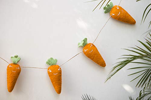 Easter Carrot Felt Garland Wall Hanging - Handmade Holiday Decor, 48 Inches