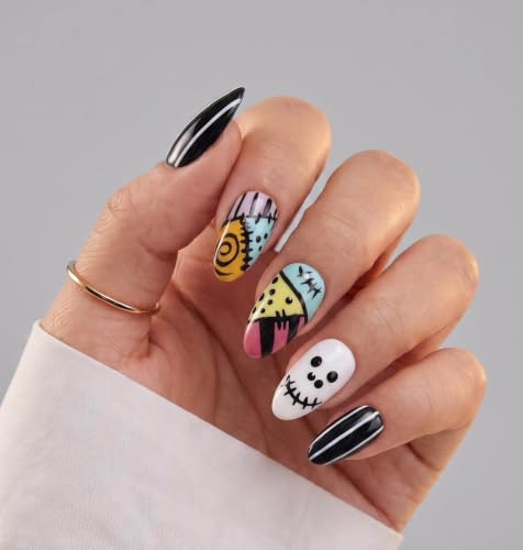 Reusable Short Almond Press-On Nails with Halloween Skull Design - S Variation