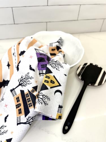 Halloween Haunted Kitchen Towel Set - Double Sided Microfiber Dish Cloths, Quick Dry, Absorbent, 2 Pack