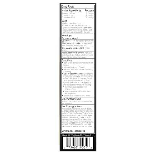 Olay Total Effects Tone Correcting Face Moisturizer with Sunscreen SPF 15, Light to Medium 1.7 Ounces
