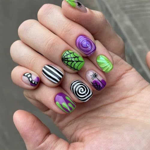 Halloween Short Square Press On Nails with Spider Web Design - Black & White Spiral Stripe, 24Pcs - Halloween-19