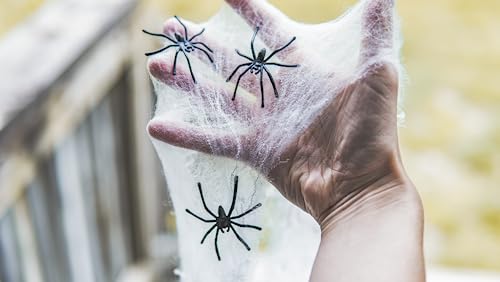 Halloween Spider Web Decoration Extra Large 1500 Sq Feet with Plastic Spiders