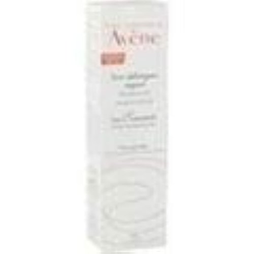 Avène Refreshing Eye Contour Care - Antioxidant Protection with Red Fruit Extract | 0.5 Fl Oz