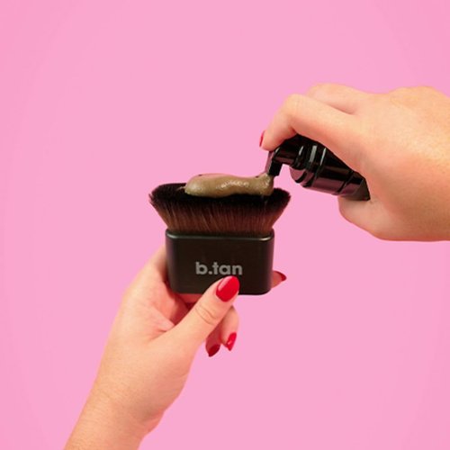 b.tan Face & Body Blending Brush - Air Brush'd Kabuki Applicator for Flawless, Streak-Free Tan & Makeup