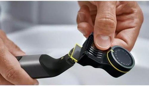 Philips OneBlade Pro 360 QP6552/15 - Versatile Beard & Body Trimmer for All Hair Types