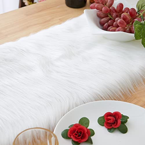 White Faux Fur Snowflake Table Runner - 11.8x70.8 Inch Christmas Decor