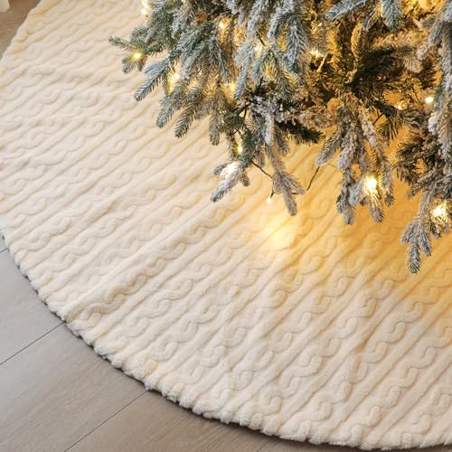 White Christmas Tree Skirt - 60 Inch Faux Fur Holiday Decor - Large Plush