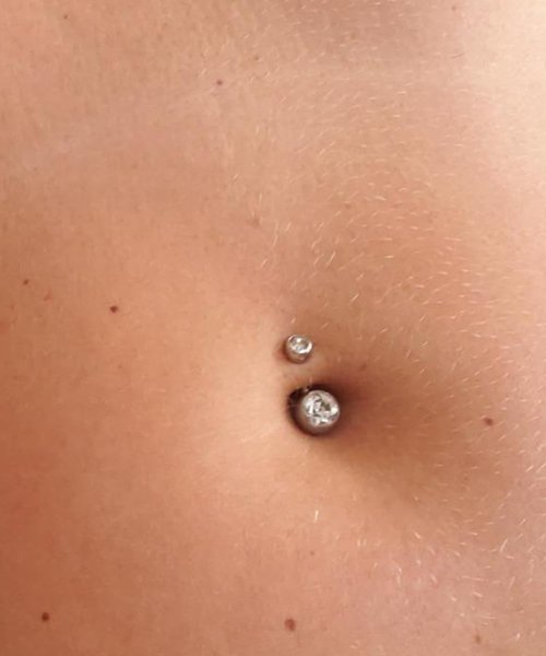 QWALIT Belly Button Piercing Kit Belly Piercing Kits Silver Belly Button Piercing Gun Self Belly Piercing Gun with Surgical Steel Dangle Belly Rings at Home