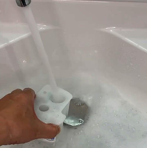 Philips Norelco Shaver Cleaning Solution Refill - 2X Concentrated, 1L (33.8 oz) - Up to 12 Cartridge Refills, Made in Japan