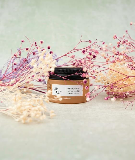 UpCircle Lip Balm - Hydrating & Plumping Formula with Hemp Seed Oil & Shea Butter 15ml | Natural, Vegan & Cruelty-Free