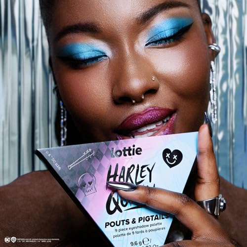Eyeshadow Palette with 9 Metallic and Matte Shades - Vegan & Cruelty-Free
