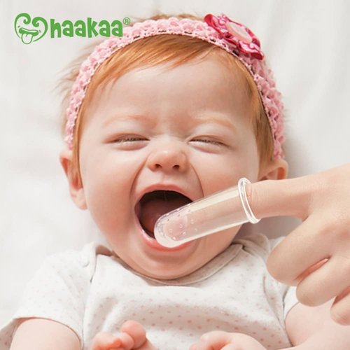 haakaa Silicone Baby Finger Toothbrush Set -360º Bristle for Baby Oral Gum Cleaning| Baby Teething Training| Newborn Oral Massager, BPA Free,2PK - 0m+Babies - Clear