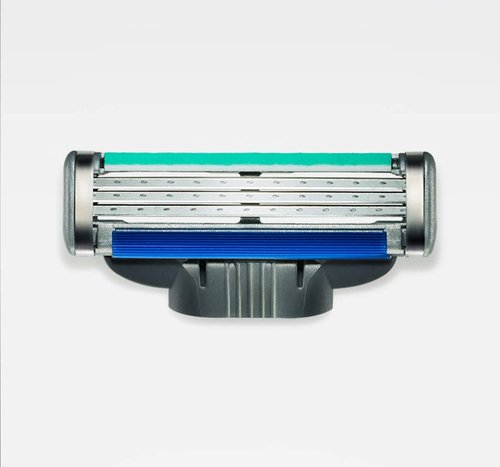 Gillette Mach 3 Turbo Razor Refill Cartridges 8 Count (Packaging May Vary)