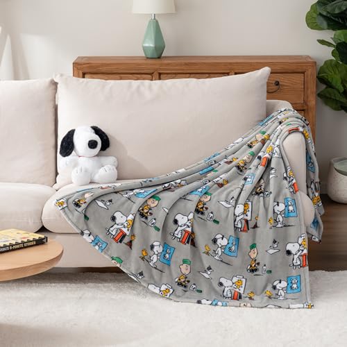 Peanuts Snoopy Plush Throw Blanket - VelvetLoft Oversized Cozy Bedding