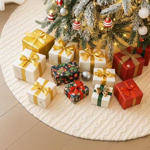 White Christmas Tree Skirt - 60 Inch Faux Fur Holiday Decor - Large Plush