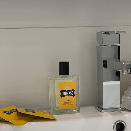 Proraso Wood and Spice Cologne - Masculine Eau de Cologne with Cumin, Saffron, Cedarwood & Vanilla - 3.4oz