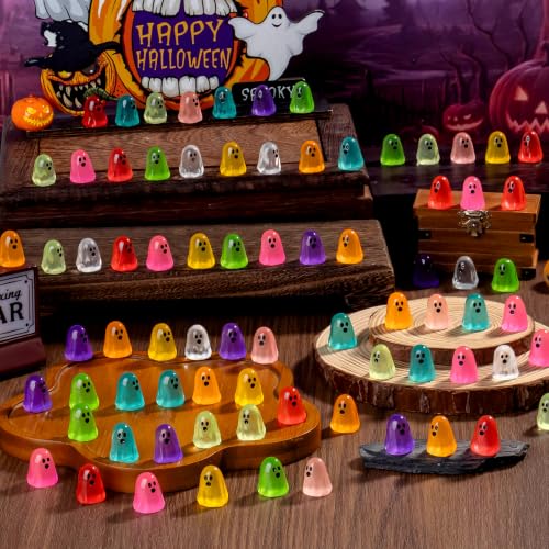 200pcs Glow-in-the-Dark Mini Ghost Figurines for Halloween Decorations