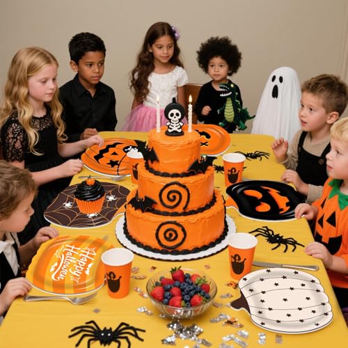 Halloween Pumpkin Paper Plates - 60 Disposable Party Tableware for Halloween Decorations