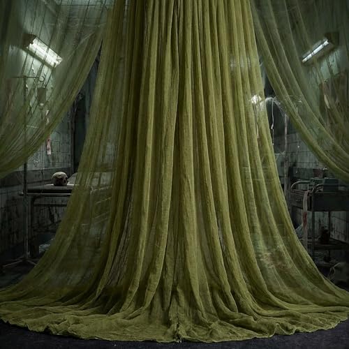 Green Halloween Creepy Cloth - 400x85 Inch Oversize Gauze for Spooky Decorations