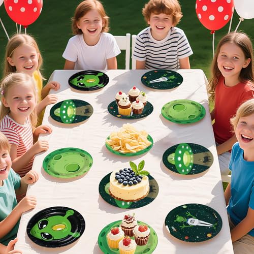 Alien Paper Plates 7 Inch Set of 60 - Space Universe Disposable Partyware - Alien Plates Variation