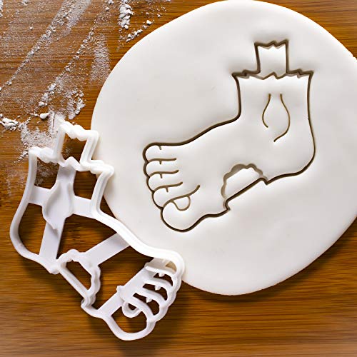 Set of 3 Zombie Cookie Cutters - Horror Design Baking Tools for Cookies & Fondant