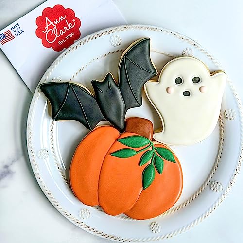 Halloween Cookie Cutter Set of 3 - Ghost, Jack-o-Lantern & Bat - Family Baking Fun