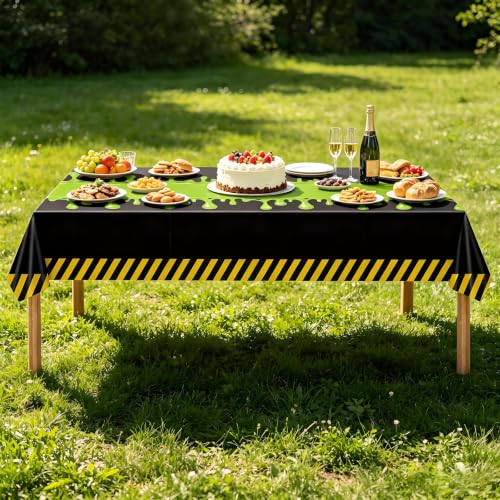 Green 81pcs Halloween Party Plates Set with Tablecloth - Pumpkin & Ghost Design