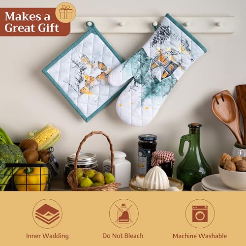 Neige De Noel Pot Holders Set - 8x8 Inch Cotton Holiday Kitchen Accessories - Pack of 2