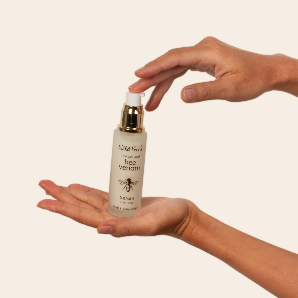 Wild Ferns Bee Venom Serum - Nourishing Manuka Honey Infusion for Radiant Skin