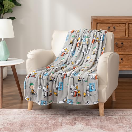 Peanuts Snoopy Plush Throw Blanket - VelvetLoft Oversized Cozy Bedding