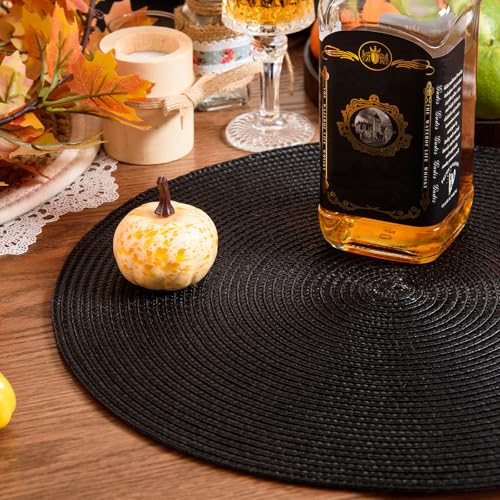 Round Placemats Set of 6 - Black Heat Resistant Washable Woven Table Mats