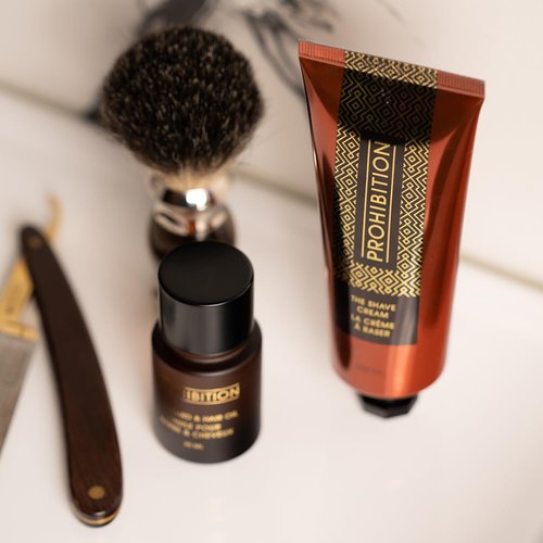 Skiennix Shaving Cream - Paraben-Free Formula for Sensitive Skin with Macadamia Nut Oil | 250 ml