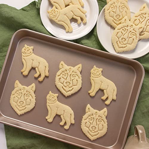 Set of 2 Wolf Cookie Cutters - Face and Body 3D Printed Baking Tools