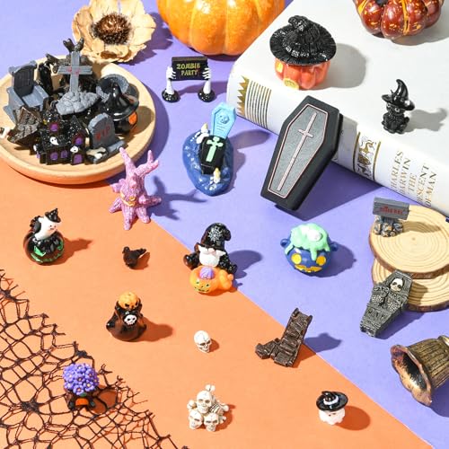 Halloween Miniature Figurines Set - 30 Resin Decorative Figures for Table Decor & Collecting
