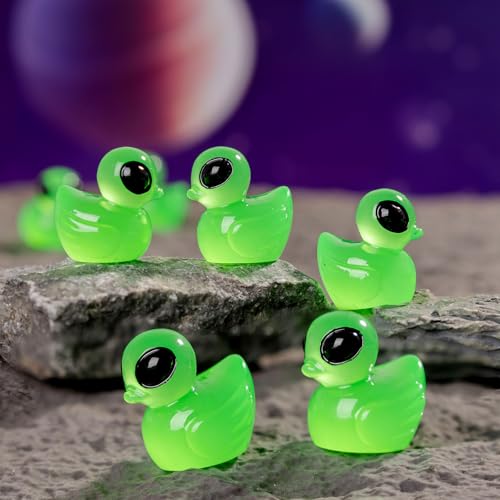 Mini Resin Alien Duck Figurines Set - 100 Sci-Fi Green Collectible Toys