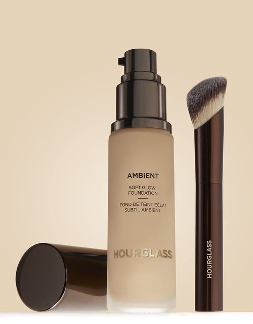 Hourglass Ambient Soft Glow Foundation Brush - Flawless Application Tool for Radiant Skin