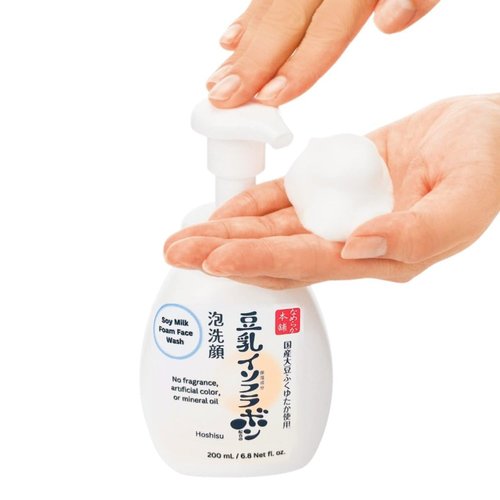 Hoshisu Nameraka Honpo Foam Face Wash NC 200 mL / 6.8 Net fl. oz. Imported from Japan