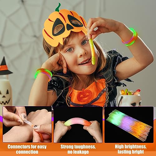 Wettarn 200 Pcs Halloween Glow Stick Bracelets - Green, 8-Inch Party Favors