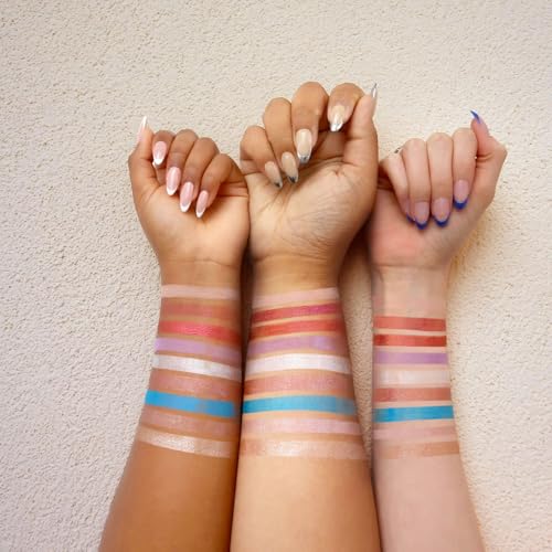 Eyeshadow Palette with 9 Metallic and Matte Shades - Vegan & Cruelty-Free