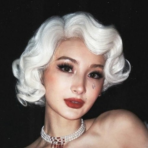Salaibs White Finger Wave Lace Front Wig for Women Short White Curly Wig Synthetic 1920s Halloween Cosplay Costume Party with Wig Cap