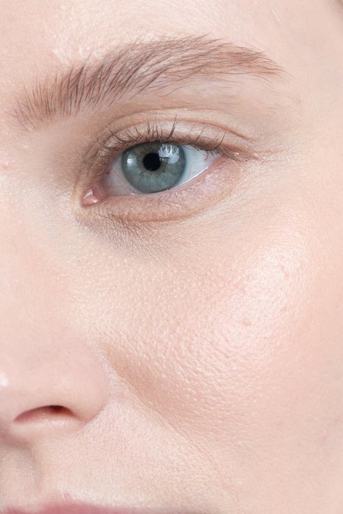 MUDMASKY Vitamin-Infused Eye Serum 1.0 FL. OZ. - MADE IN FRANCE - with Vitamin C & K, Reduces Dark Circles, Firms, Moisturizes, Hydrates, Restores Youthful Skin, Eye Care for All Skin Types