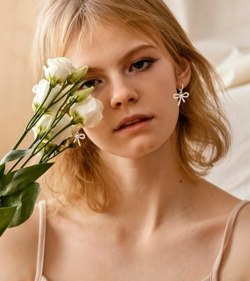 Skiennix Pearl Bow Hoop Earrings - Dainty Faux Pearl Drop Design | Lightweight Gold Plated Copper, Perfect Gift for Her
