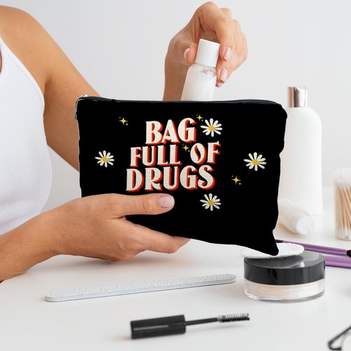 RYYCDOI Full of Drugs Funny Makeup Bag for Women, Funny Gifts for Women, Funny Gifts for Patients, Medicine Pill Drugs Cosmetic Bag Makeup Pouch for Traveling
