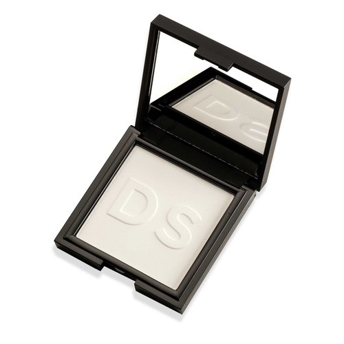 Daniel Sandler INVISIBLE VEIL BLOTTING POWDER – Universal Pressed Powder for Shine Control, Pore Blurring & Setting Makeup – Lightweight, Non-Drying, Suits All Skin Tones – With Vitamins C & E