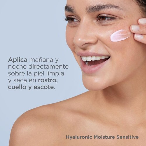 ISDIN Isdinceutics Hyaluronic Moisture - Calming Daily Face Moisturizer for Sensitive Skin | 1.76 OZ