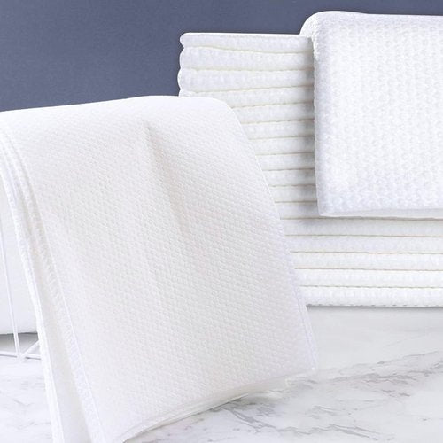rngwaper Disposable Hair Drying Towels, 100 Count Super Absorbent Large Luxury, Salon & Spa Camping Trips for Hair, Face, Body Use（16" x 31.5"）