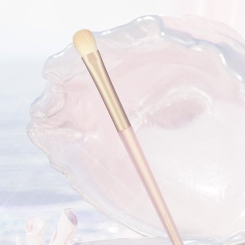 Flower Knows Eyeshadow Brush